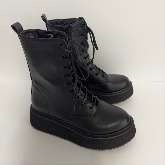 New! Black Platform Boots - Picture 3 of 7